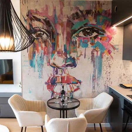 Fuzja W Chmurach - Darmowy Parking, Klimatyzacja Apartament Łódź