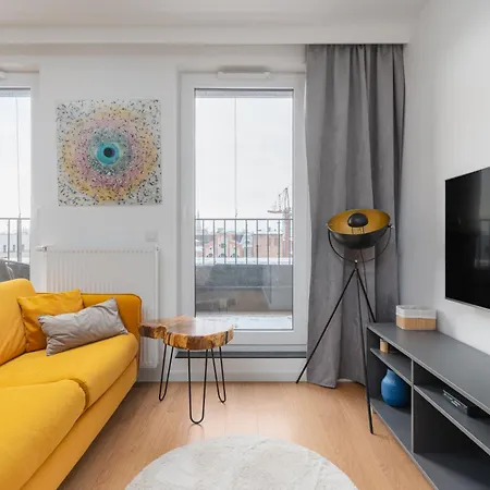 Apartment Fuzja W Chmurach - Darmowy Parking, Klimatyzacja