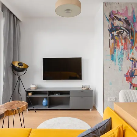 Apartment Fuzja W Chmurach Taras Z Panorama Lodzi I Elektrowni Scheiblera Parking Lodz