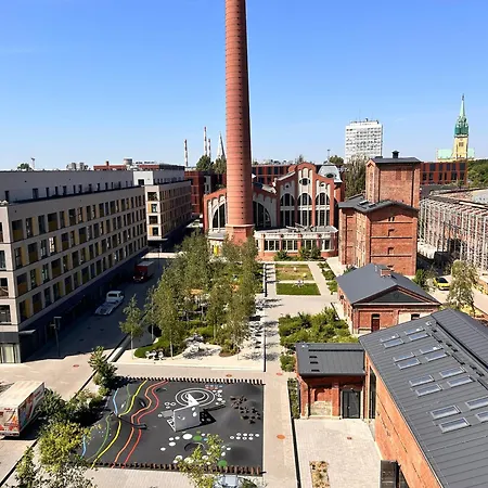 Fuzja W Chmurach - Parking, Klimatyzacja By Fuzjaaparts *