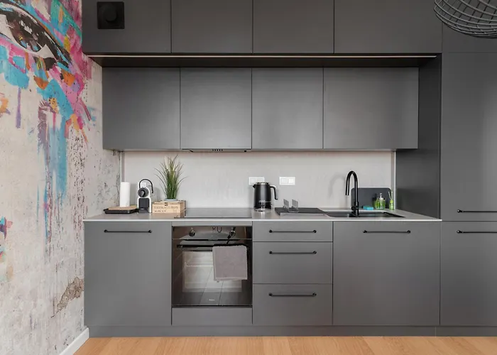 Fuzja W Chmurach - Parking, Klimatyzacja By Fusionaparts דירה *