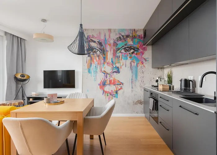 Fuzja W Chmurach - Parking, Klimatyzacja By Fusionaparts דירה לודז'